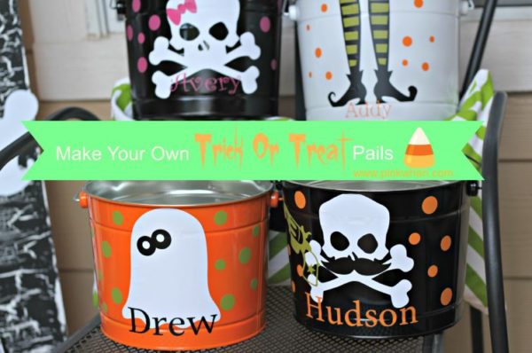 Make Your Own Trick Or Treat Pail Ideas at PinkWhen.com {Crafts, Recipes, Sewing, Tutorials, and more}