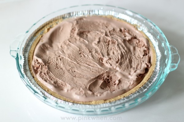 Frozen Chocolate S'mores Ice Cream Pie