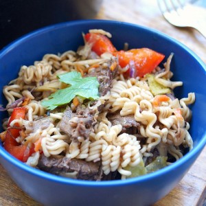 Slow Cooker Asian Beef and Ramen Bowls | PinkWhen