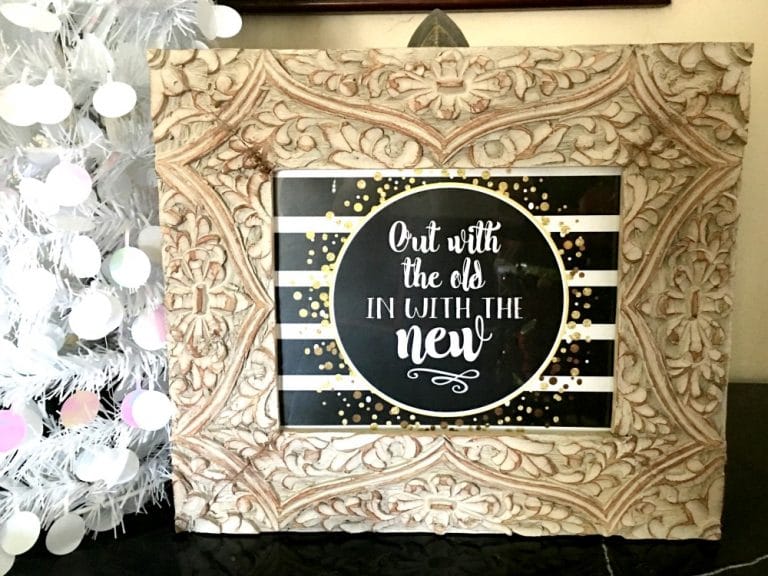 Happy New Year! Ring in the New year with THREE free printables! Black and White and Gold Free Printables | PinkWhen