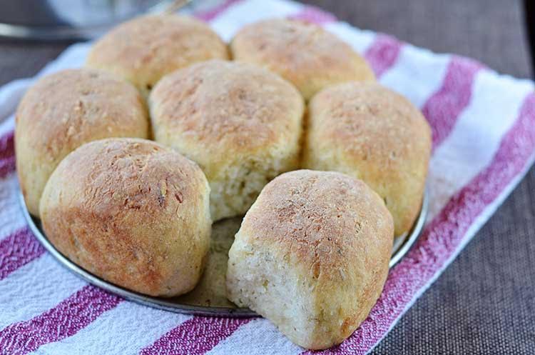 This gluten free garlic herb dinner rolls recipe is bursting with flavor! They’re crusty on the outside, soft and fluffy on the inside.