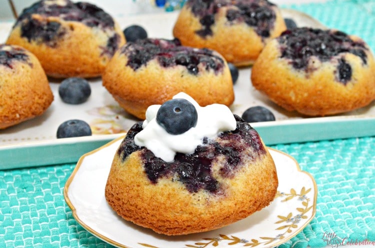 Upside-Down Blueberry Puffs are a great brunch recipe that is a big hit with kids and adults, and FULL of delicious blueberries!