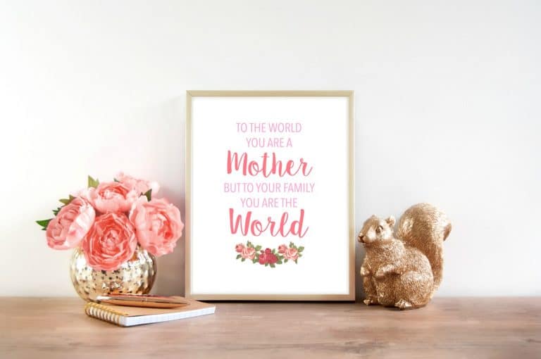 A beautiful Mother's Day Free Printable download.