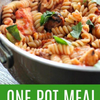 Easy Tomato Basil Chicken – One Pot Meal!