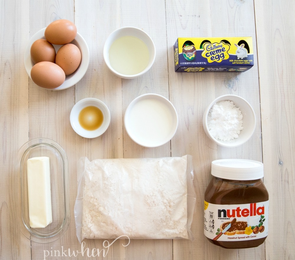 Nutella Buttercream Cupcakes with Hidden Cadbury Egg #NutellaCupcakes #CadburyCupcakes #EasterDessert