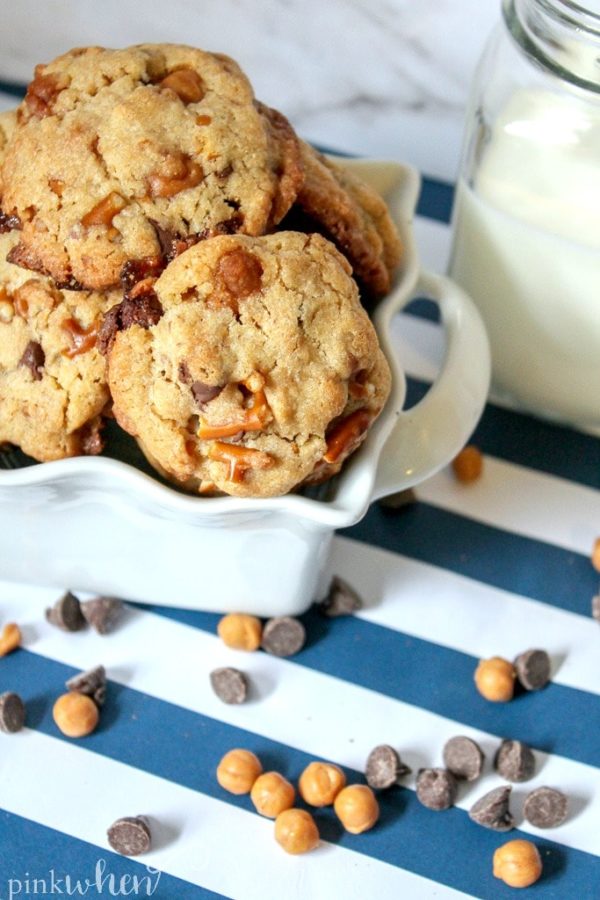 Easy Kitchen Sink Cookies Recipe