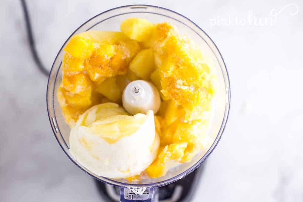 mango pineapple smoothie blend smoothie