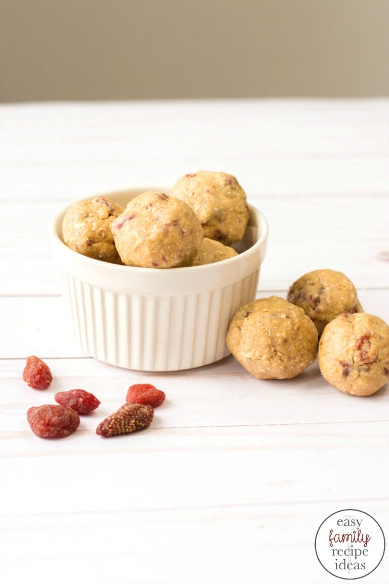 Strawberry Energy Balls – Easy No Bake Recipe