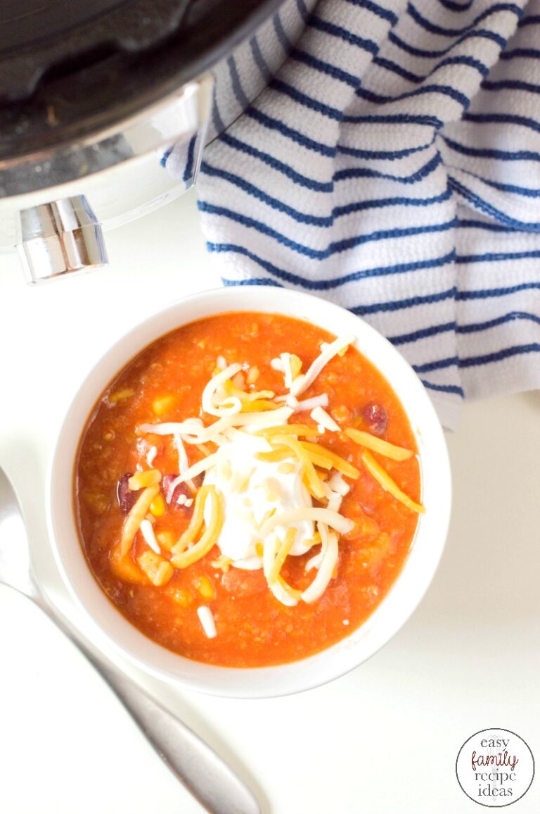 Instant Pot Vegetarian Chili – Easy Healthy Chili