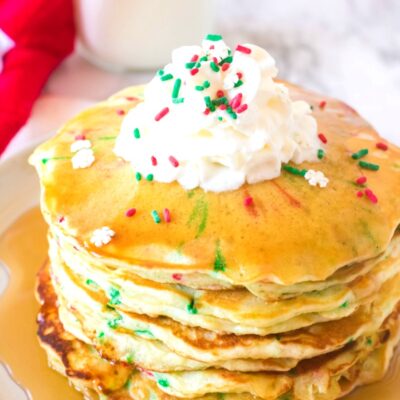 Funfetti Christmas Pancakes for Your Holiday Breakfast 12 Funfetti Christmas Pancakes 10