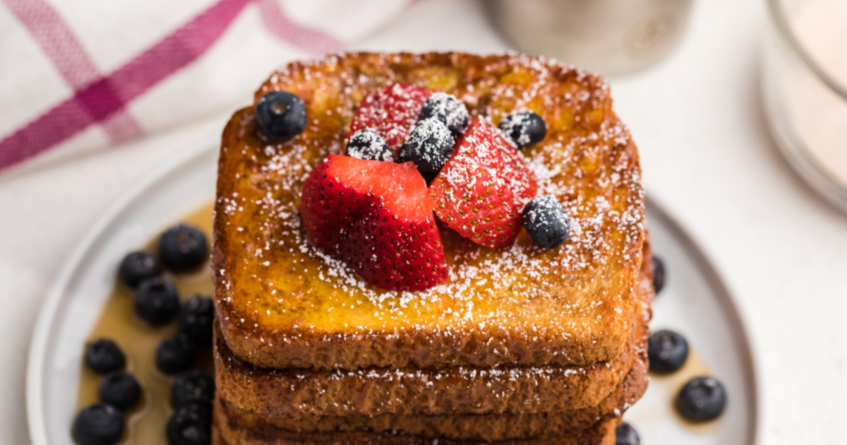 Air Fryer French Toast (Easy Recipe!) PinkWhen