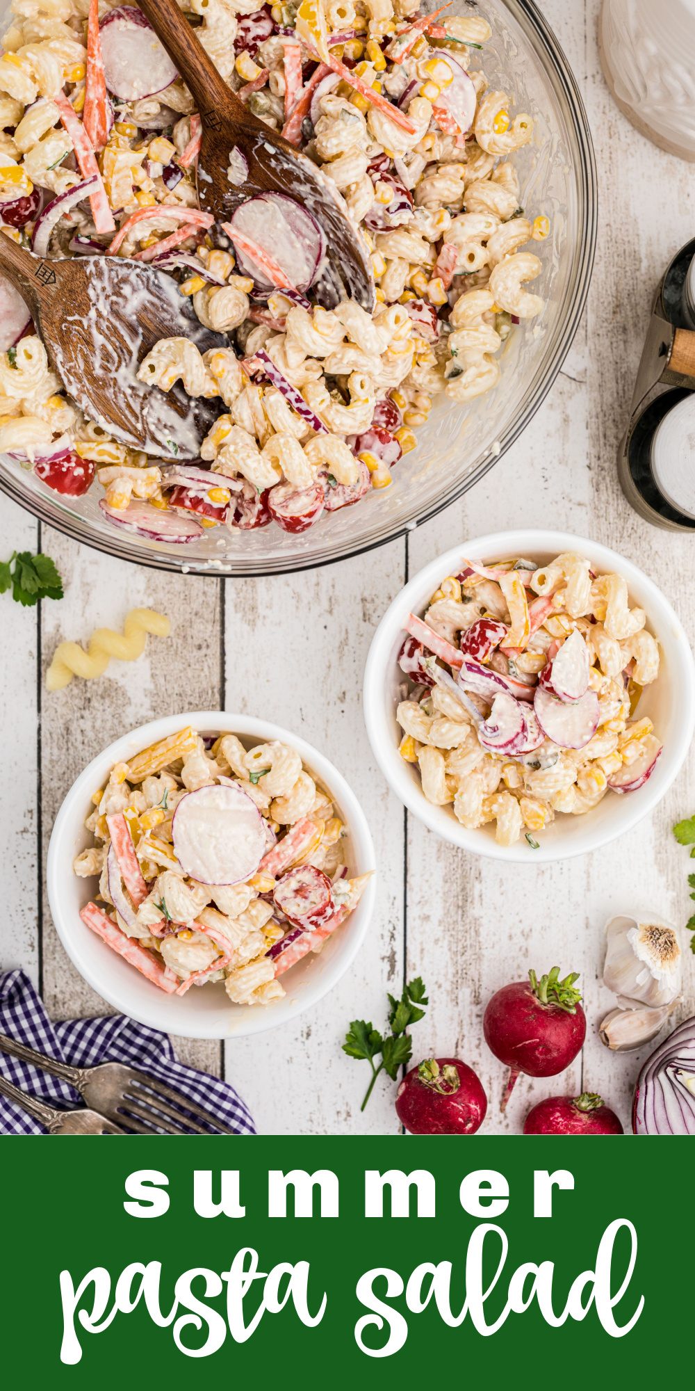 Give your tastebuds a truly refreshing flavor! This Summer Pasta Salad is perfect for summer gatherings and is a great addition to easy meals.