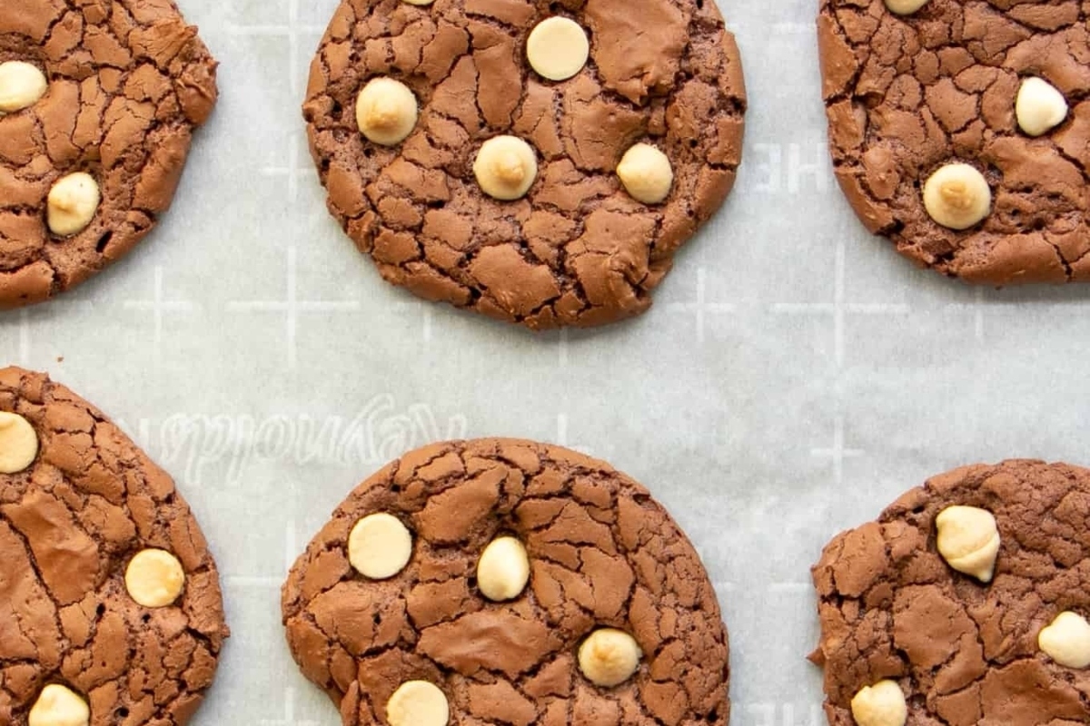 Brown cookies with white chocolate chips.