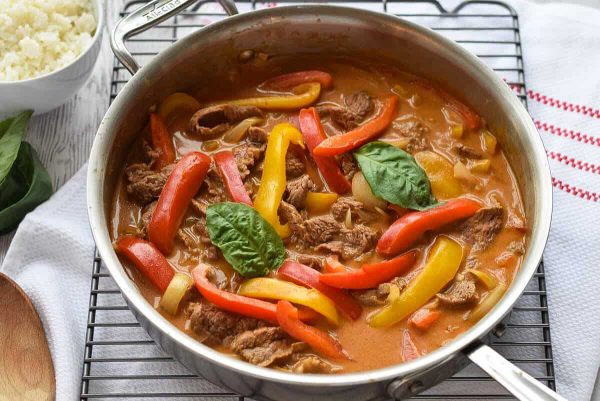 Easy Beef Curry in a pot.
