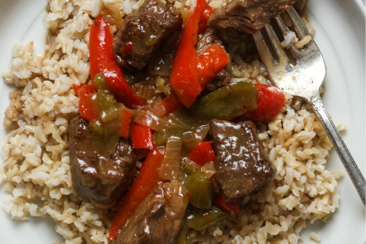 Dump and Go Crockpot Beef Recipes For Easy Dinners - PinkWhen