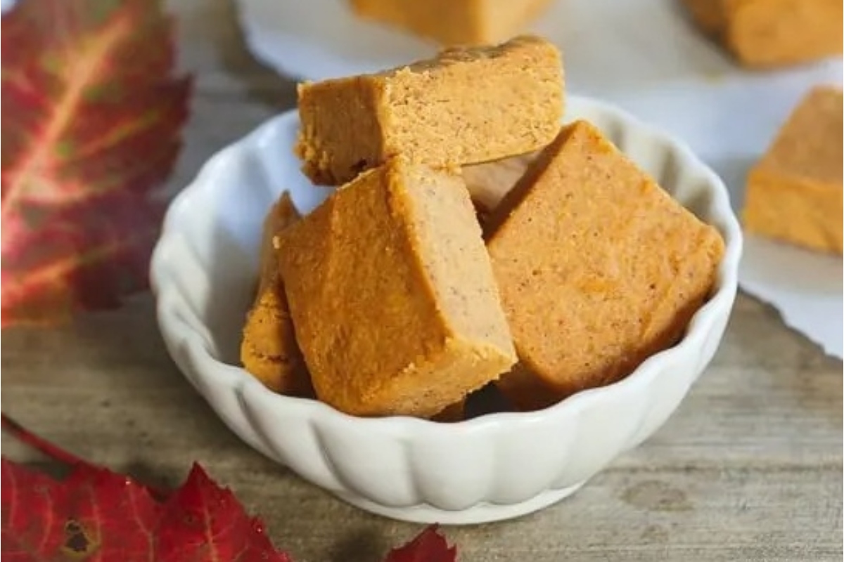 No Bake Pumpkin Fudge served in a white bowl.