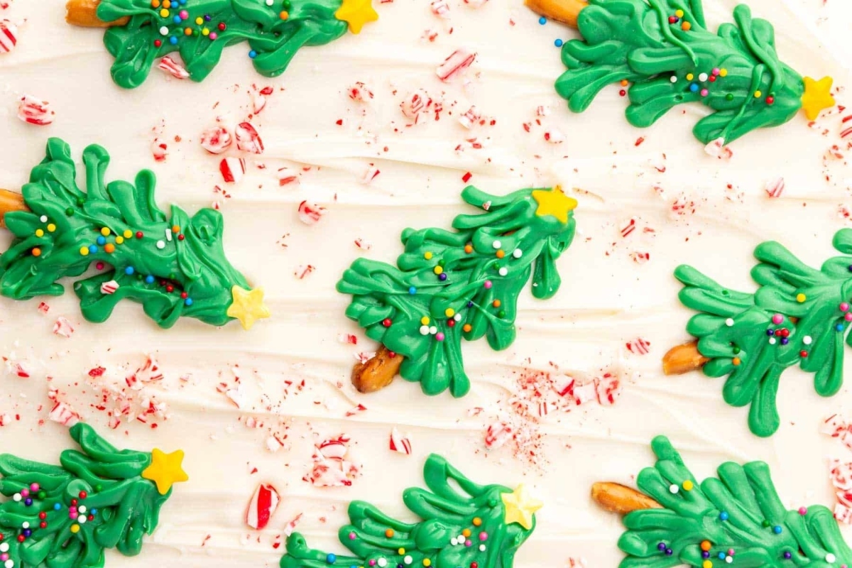 24 Christmas Tree Recipes to Add Magic to the Holidays 13 Christmas Tree White Chocolate Peppermint Bark