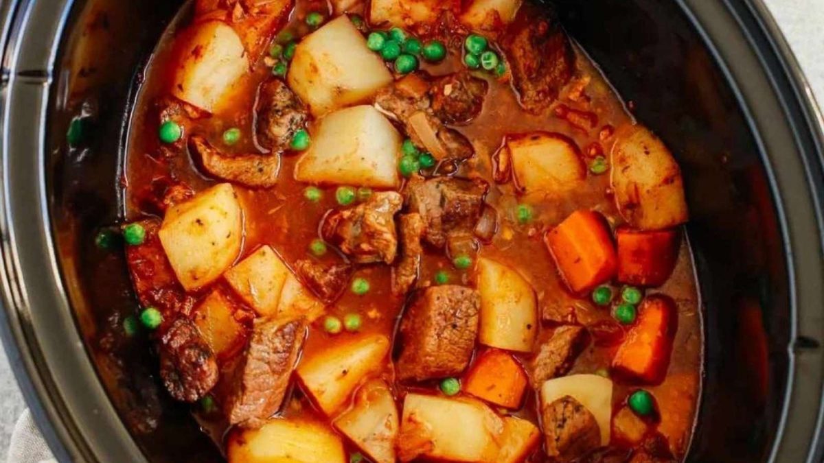 Primavera Kitchen Healthy Slow Cooker Beef Stew