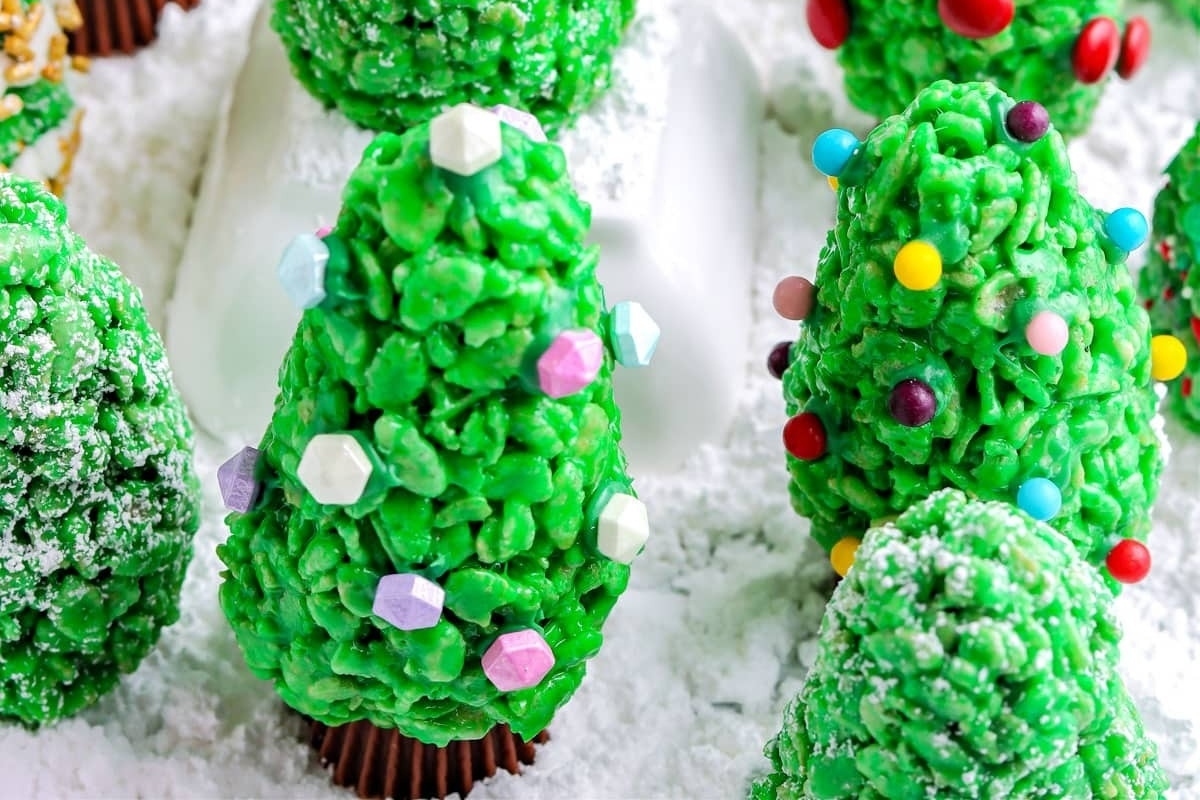 24 Christmas Tree Recipes to Add Magic to the Holidays 17 Rice Krispie Christmas Trees