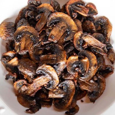 15-Minute Easy Air Fryer Mushrooms with Garlic