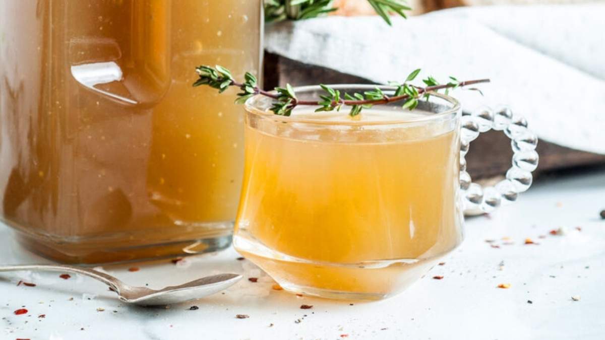 25 Tasty Filling Beef Soup Recipes 2 xoxoBella Beef Bone Broth Recipe