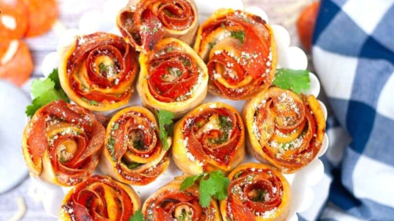 Air Fryer Pizza Rose recipe by DIY and Fun.