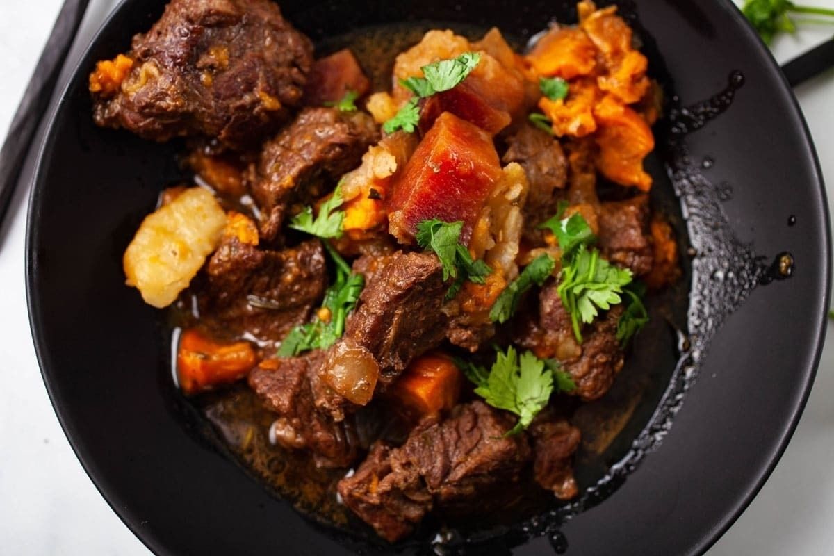 37 Easy and Comforting Winter Instant Pot Recipes 27 How To Make An Amazing Instant Pot Beef Stew