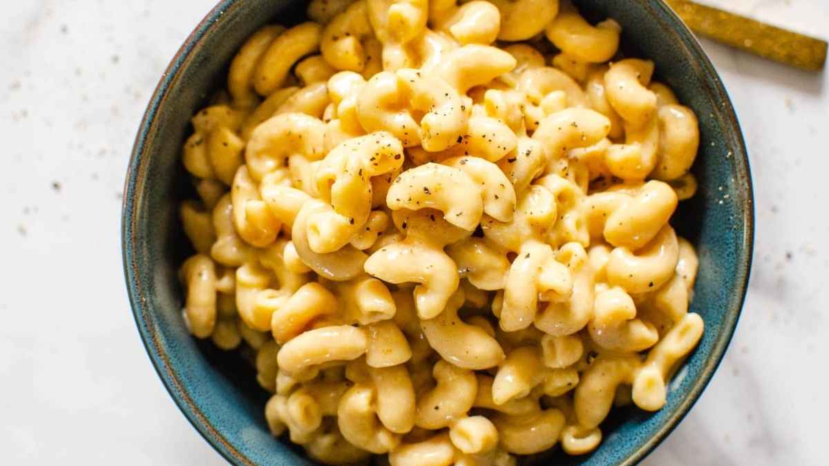 Instant Pot Mac And Cheese.