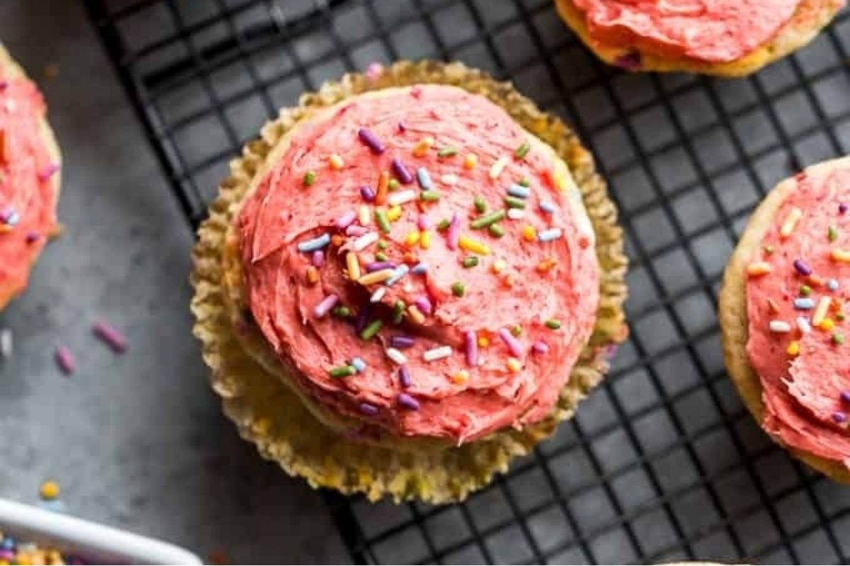 Natural Funfetti Cupcakes with Strawberry Buttercream
