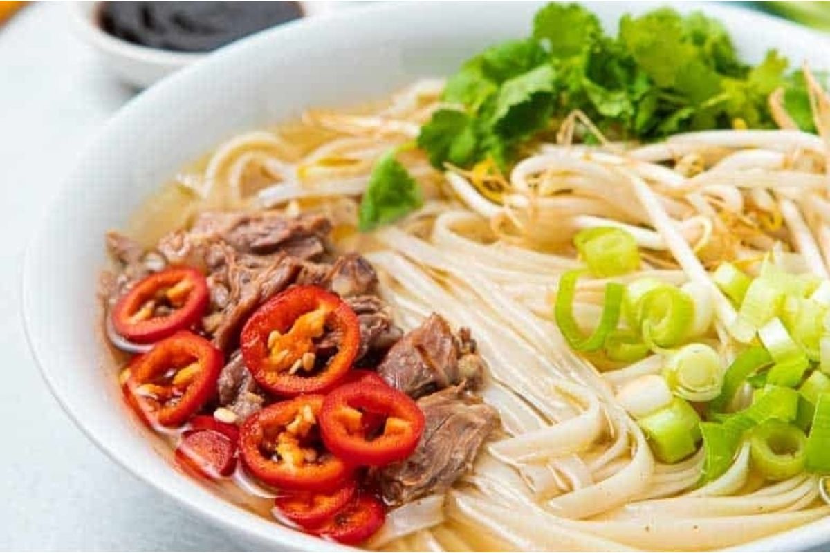 25 Tasty Filling Beef Soup Recipes 8