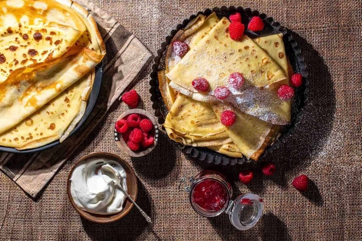 Pandekager Crispy edged Danish Pancakes pinkwhen 1