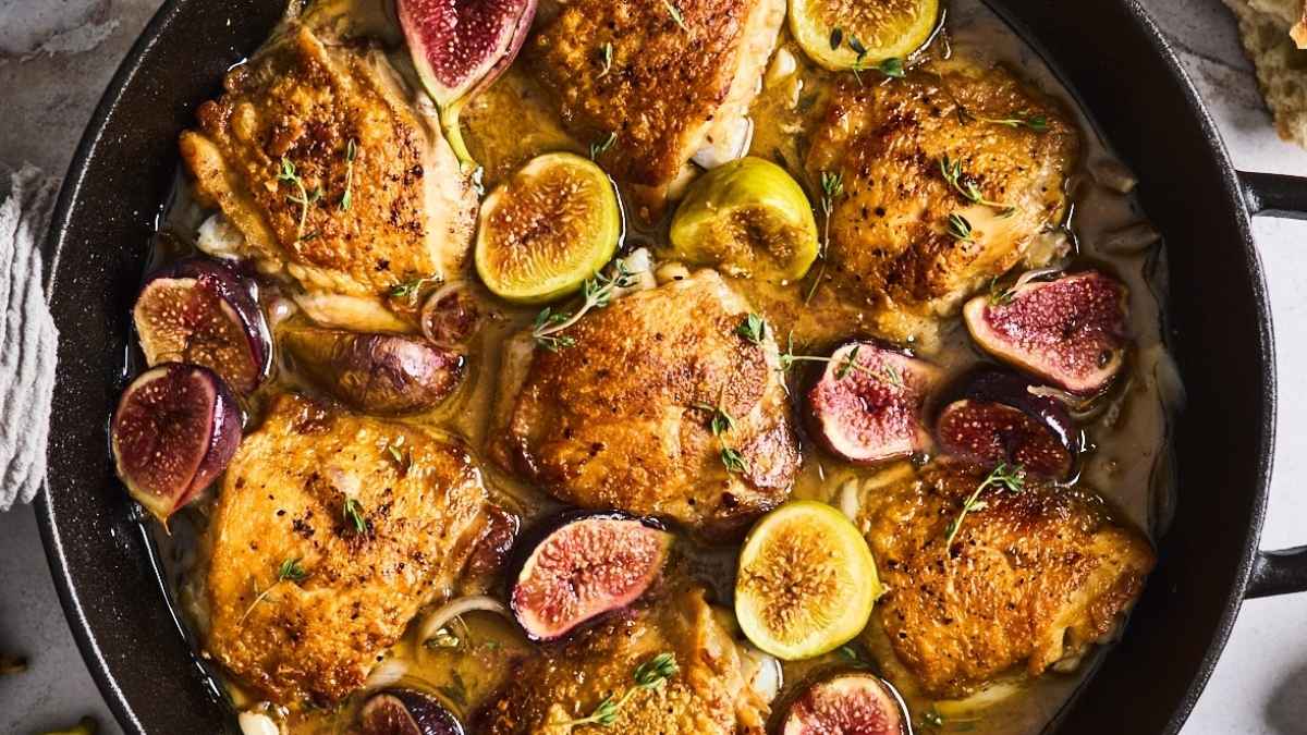 Skillet Balsamic Chicken With California Figs.