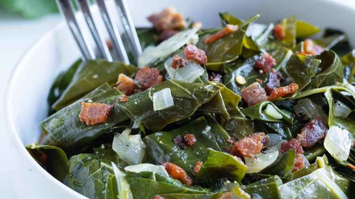 Southern Dinners That Satisfy 23 Southern Collard Greens With Bacon.