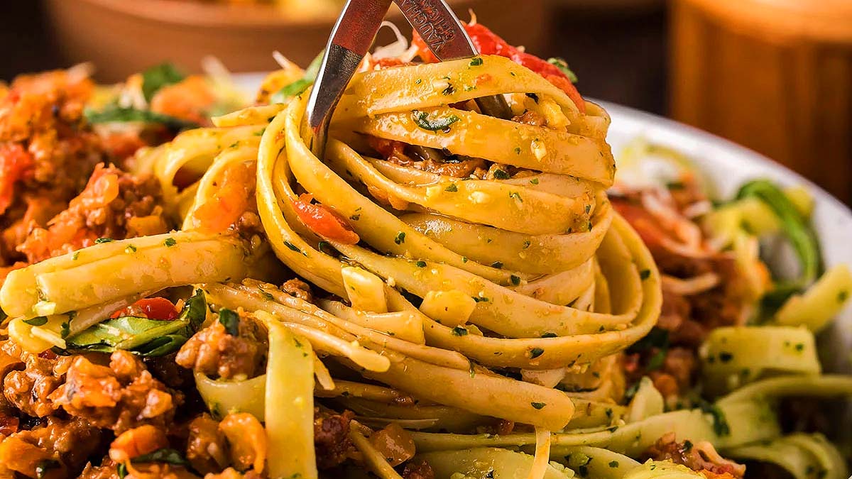 50 Spring Dinners You'll Make 100 Times 45 Pesto Fettuccini with Bolognese Sauce.