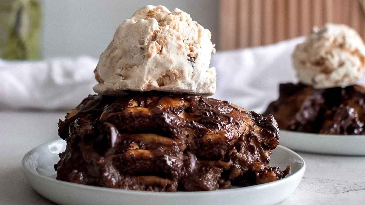 The Best Double Chocolate Chip Bread Pudding Recipe. 