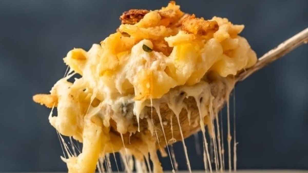 Baked Mac and Cheese Recipe Two Ways (Macaroni and Cheese Casserole).