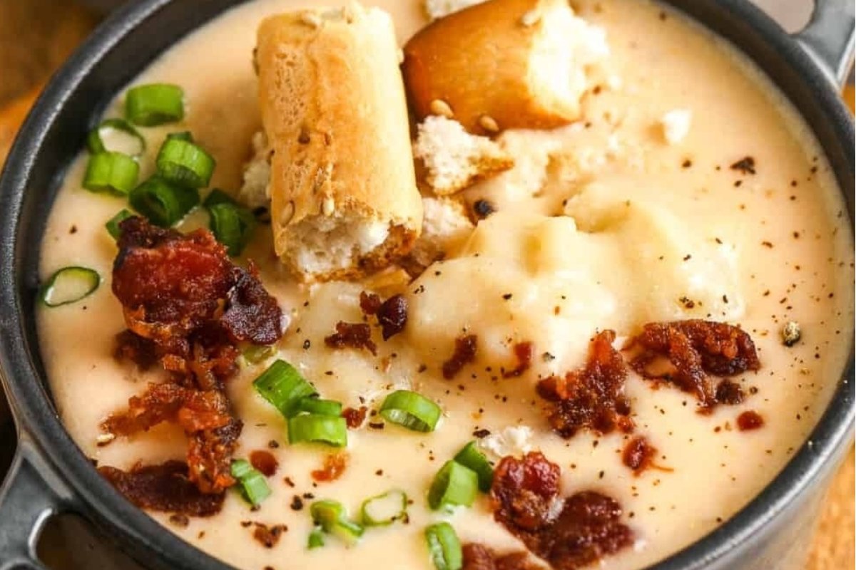 Cheesy Potato Soup