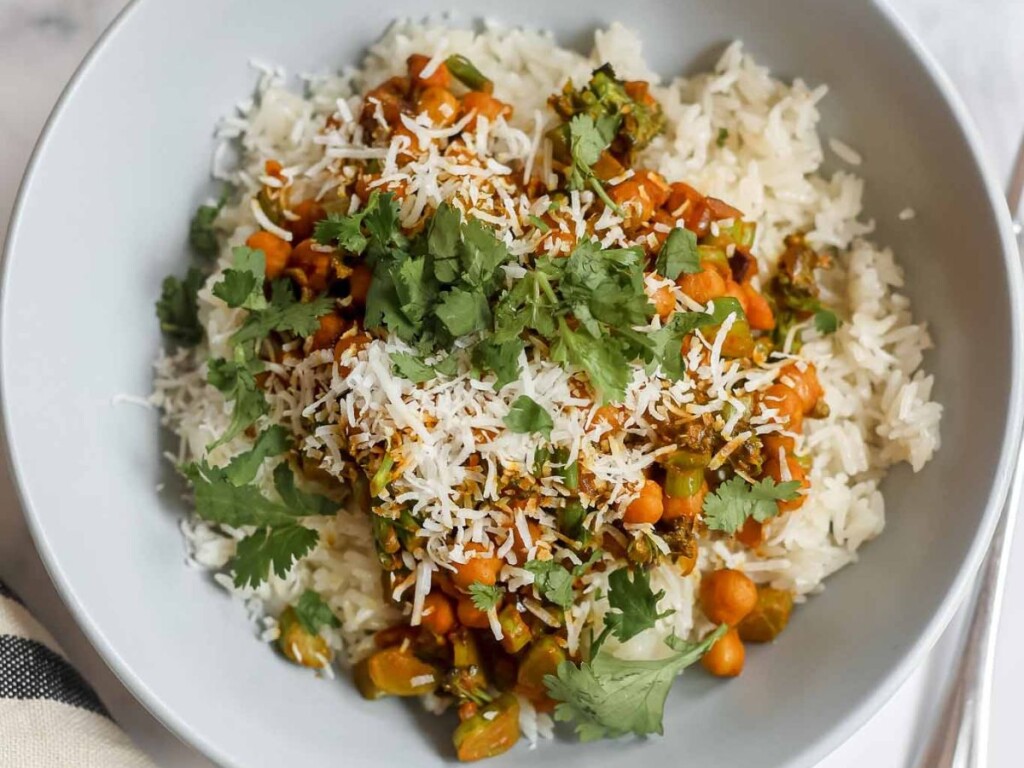 Bowl of coconut rice and vegetables.