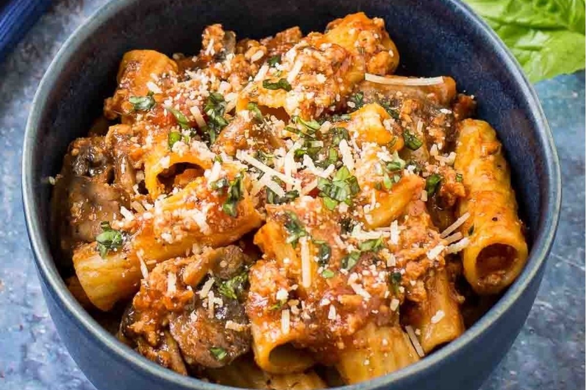 Easy One Pot Rigatoni