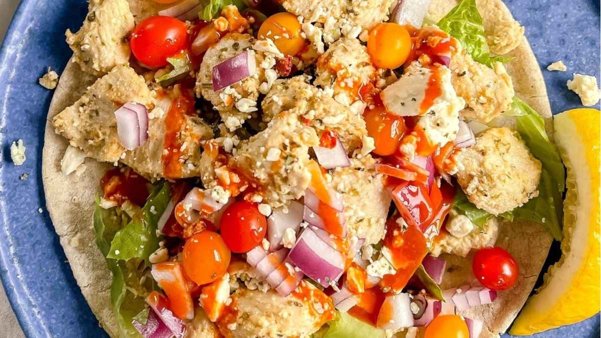 Greek-Inspired Chicken Pitas.