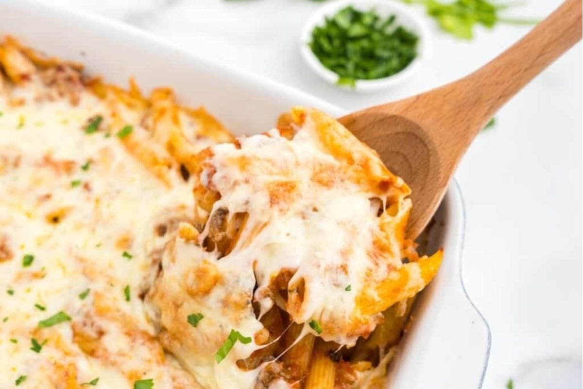 43 Unbeatable Ground Beef Casseroles That Can Feed a Crowd - PinkWhen