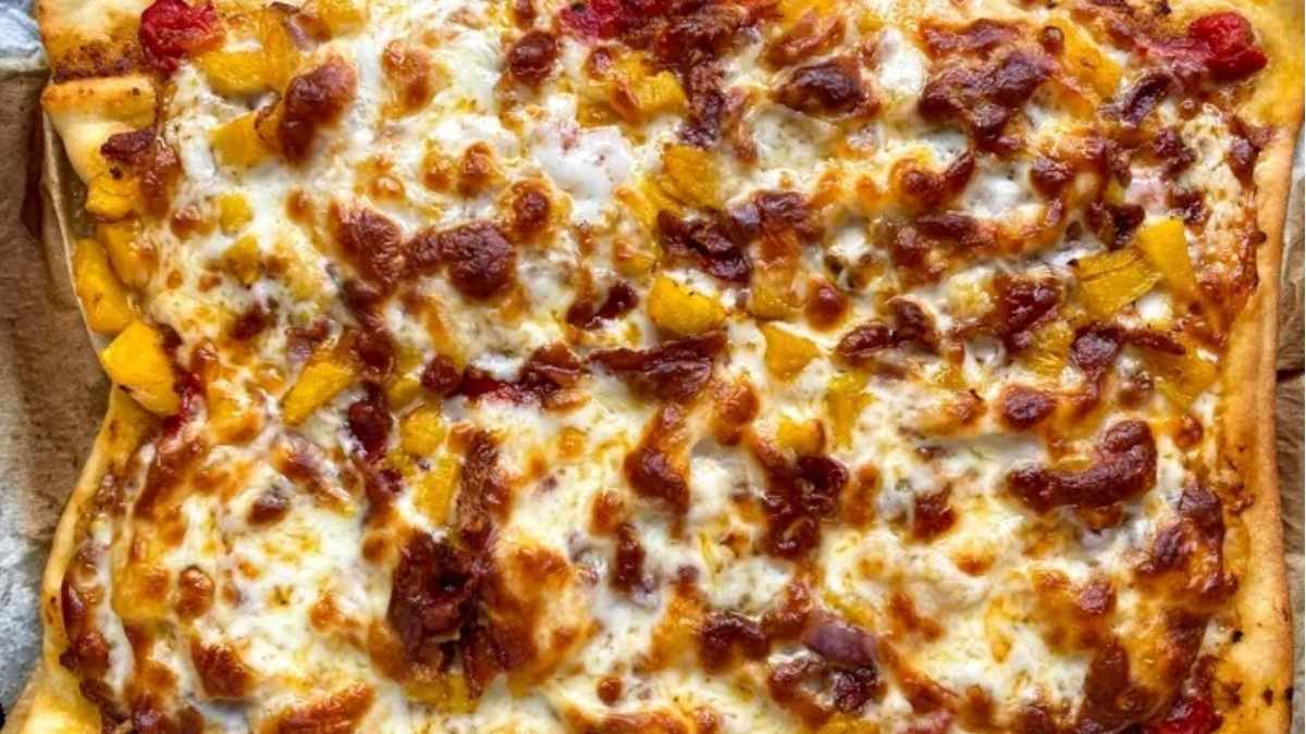 The Best Pumpkin Pizza Recipe.