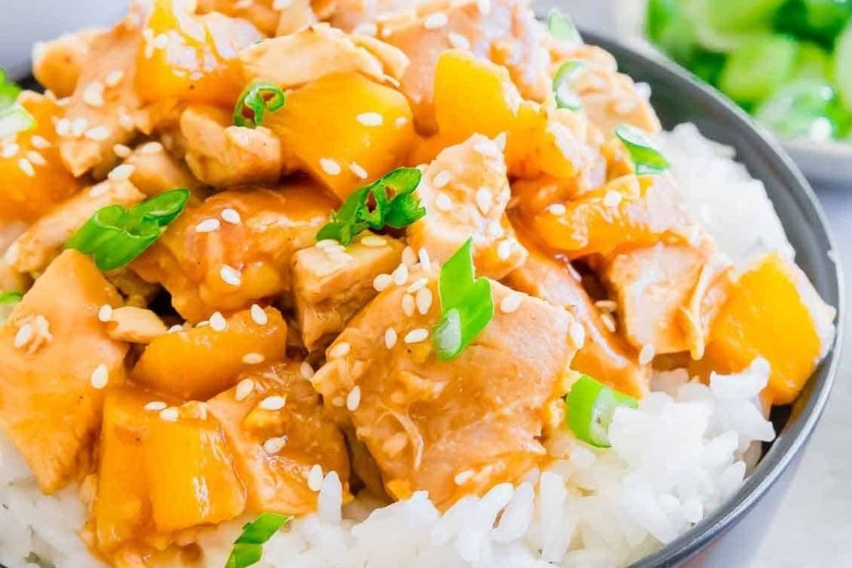Try These Tasty Slow Cooker Recipes 25 Slow Cooker Honey Garlic Chicken