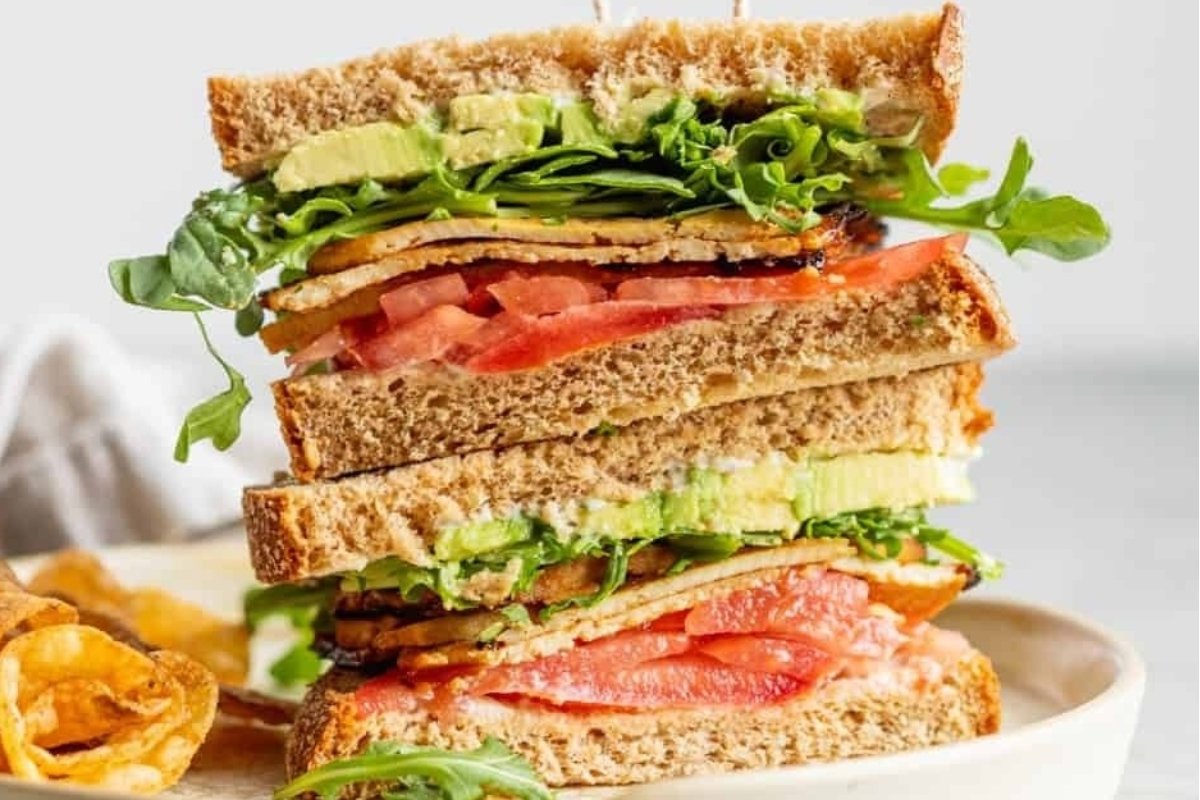 28 Lazy Girl Dinners That Are Insanely Delicious 17 Smoky Miso Maple Tofu Sandwich