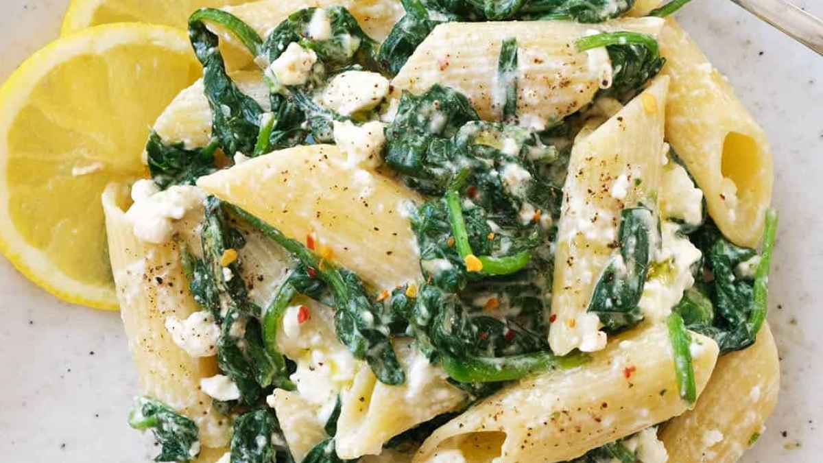 Spinach Feta Pasta. 