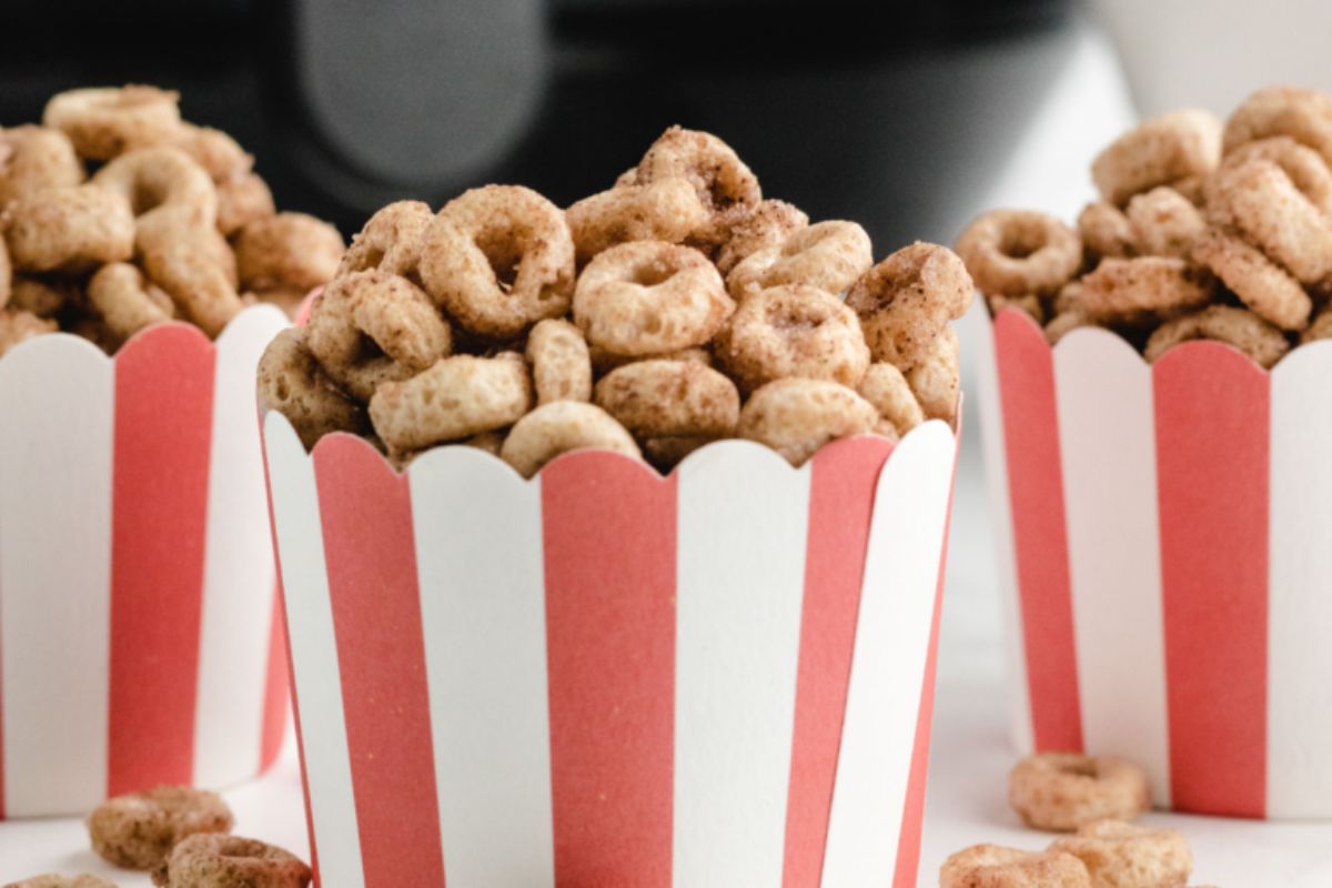 32 Kid's Birthday Party Food Ideas for a Fantastic Fun Time 31 Air Fryer Hot Buttered Cheerios