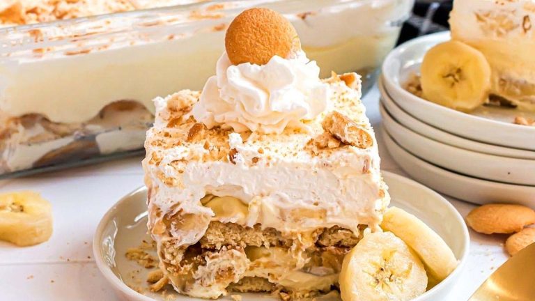 Banana Pudding With Cream Cheese (No Bake Recipe).