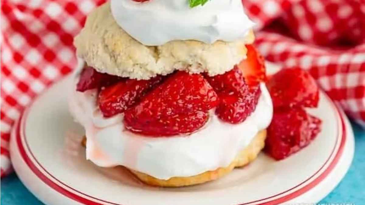 Bisquick Strawberry Shortcake.