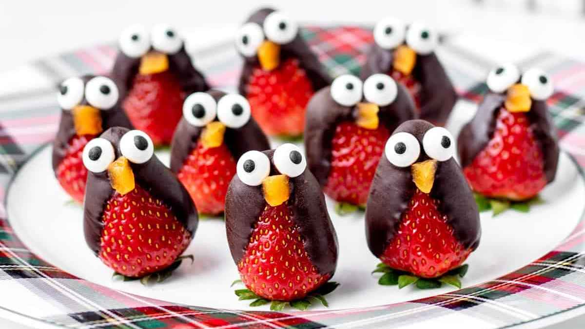 Chocolate Covered Strawberry Penguins. 
