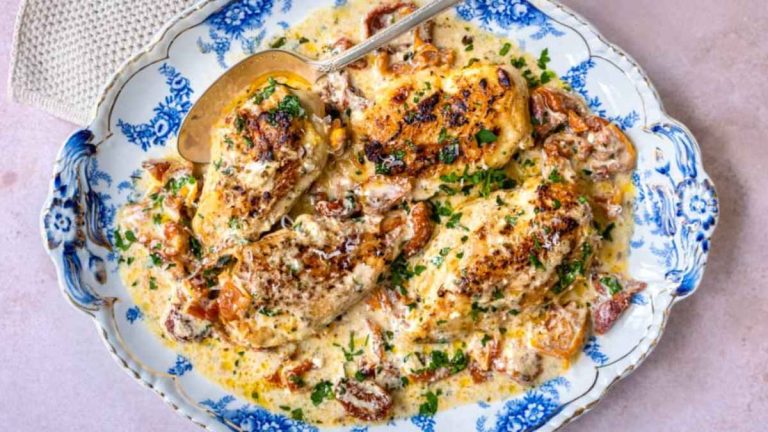 Crock Pot Marry Me Chicken.